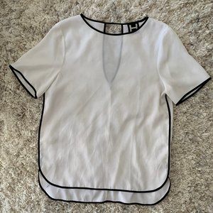 White & Black Bordeaux Top